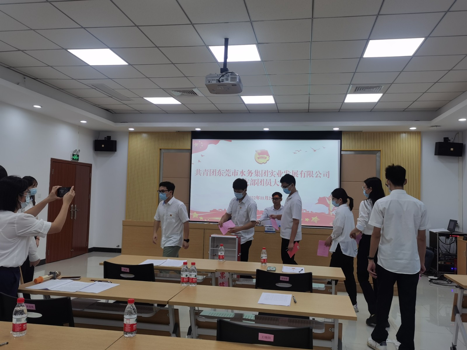 e05318ed3556e7cd12a19c8f9e78eee.jpg e05318ed3556e7cd12a19c8f9e78eee.jpg